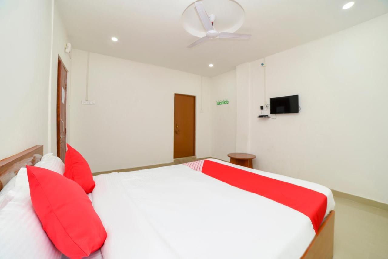 Oyo 40893 Hotel Lotus Guváhátí Exteriér fotografie