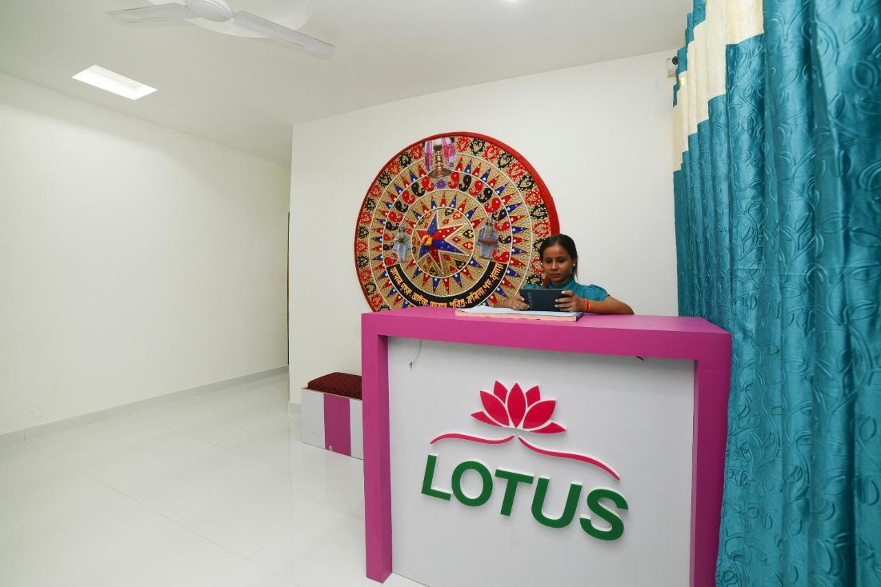 Oyo 40893 Hotel Lotus Guváhátí Exteriér fotografie